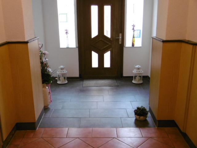 Gasthaus ,,Zum Schwarzen Baer" Gusten 外观 照片